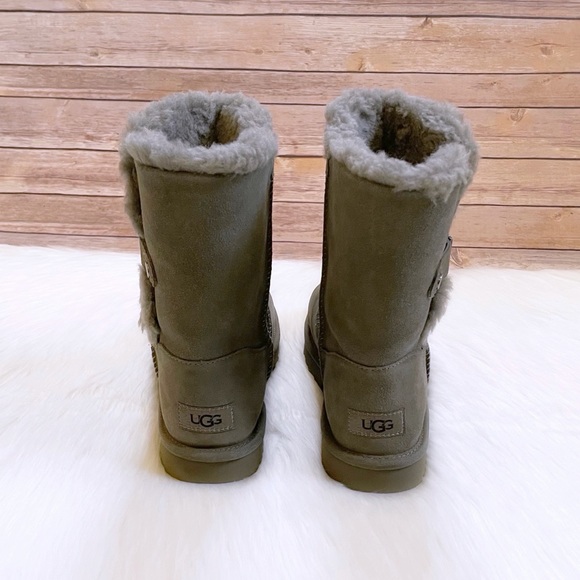 UGG Bailey UGG Metal Graphic Burnt Olive Suede Boots - Picture 7 of 10